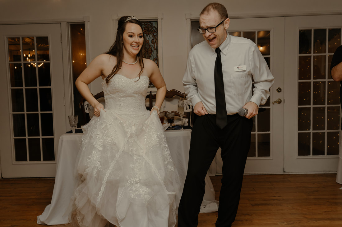 bride dancing with DJ