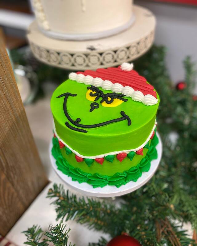 Grinch Christmas cake from Baking Grounds