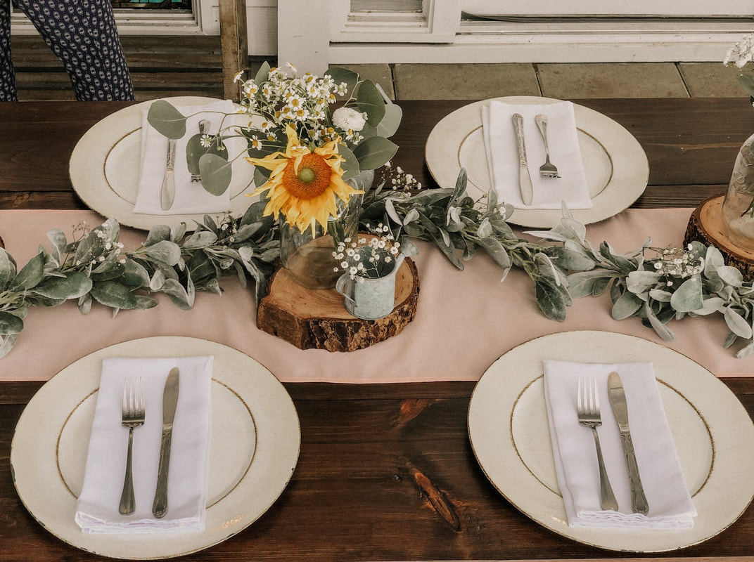 soft rustic wedding farmhouse table decorations
